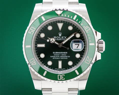 precio rolex submariner verde|Rolex Submariner green.